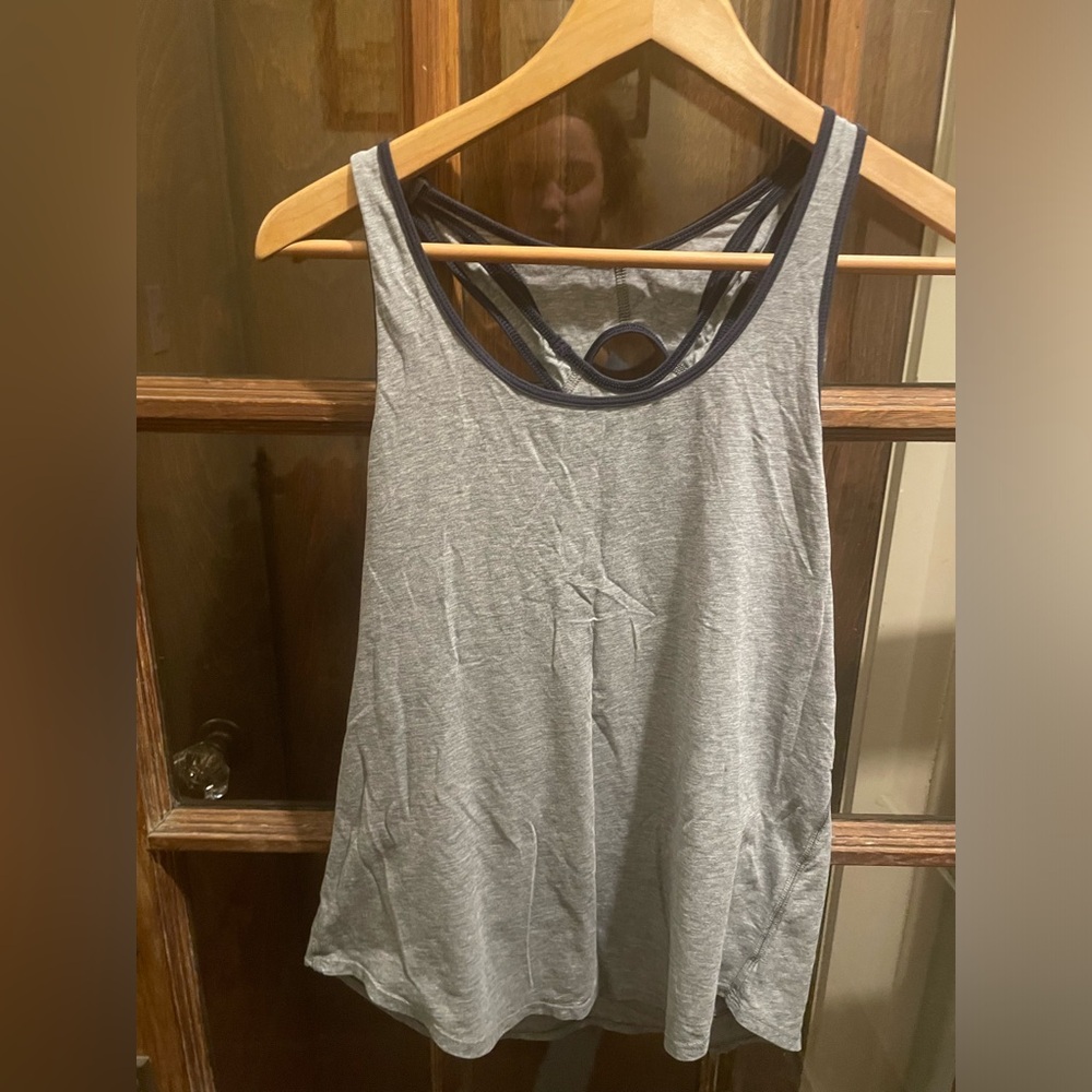 Lululemon Gray Athletic Wear
